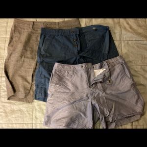 3 x Shorts Pack sizes 33 & 34